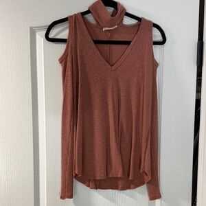 Elegant V-Neck Ribbed Tank Top - Rose